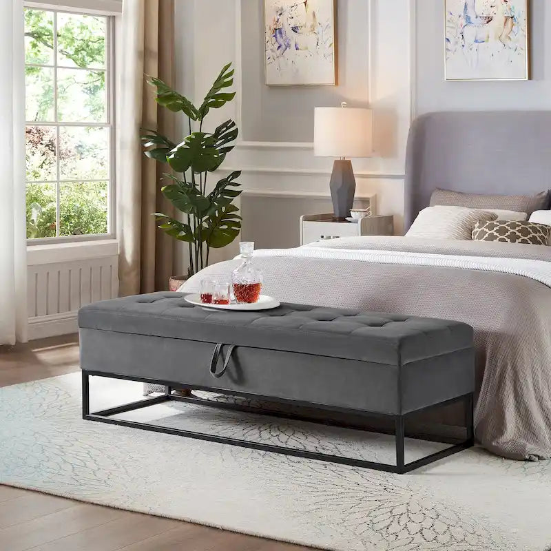 Banc de rangement capitonné avec base en métal