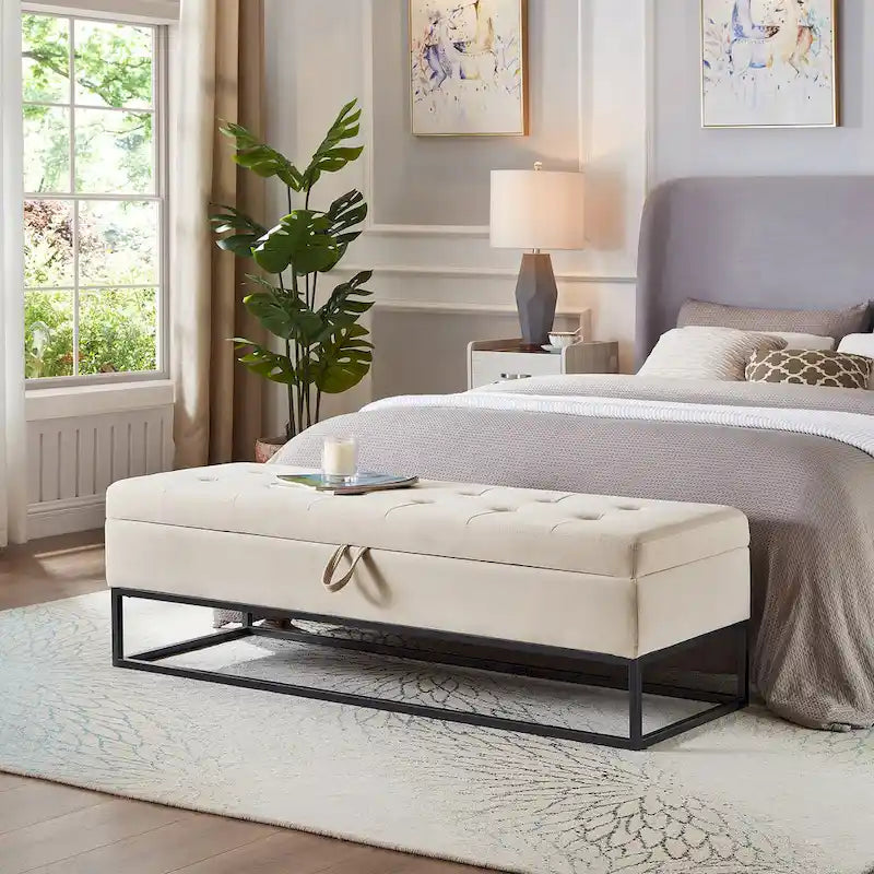 Banc de rangement capitonné avec base en métal