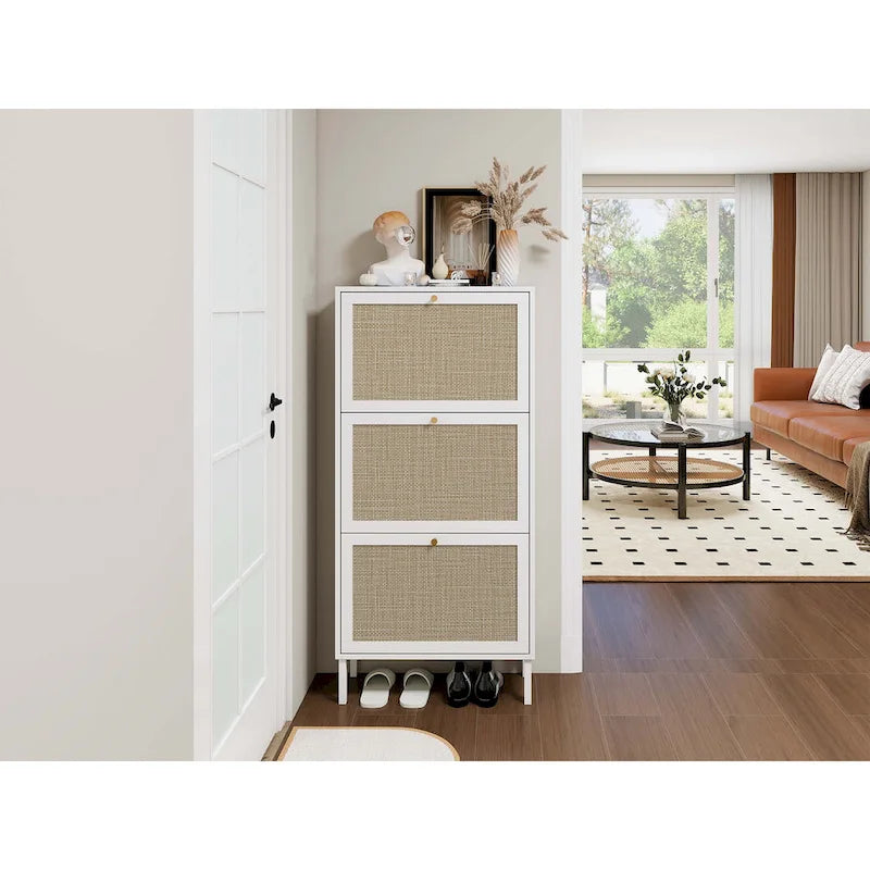 Meuble à chaussures 3 portes avec poignées dorées